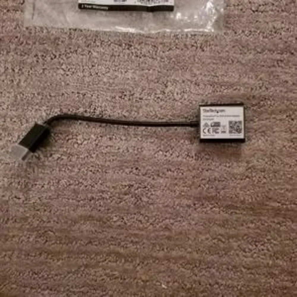 StarTech.com DP2VGA3 DisplayPort to VGA Adapter